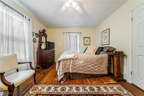 6287 Highland Road Cleveland OH 44143