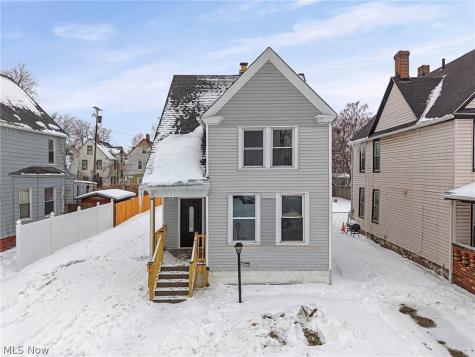 2296 E 97th Street Cleveland OH 44106