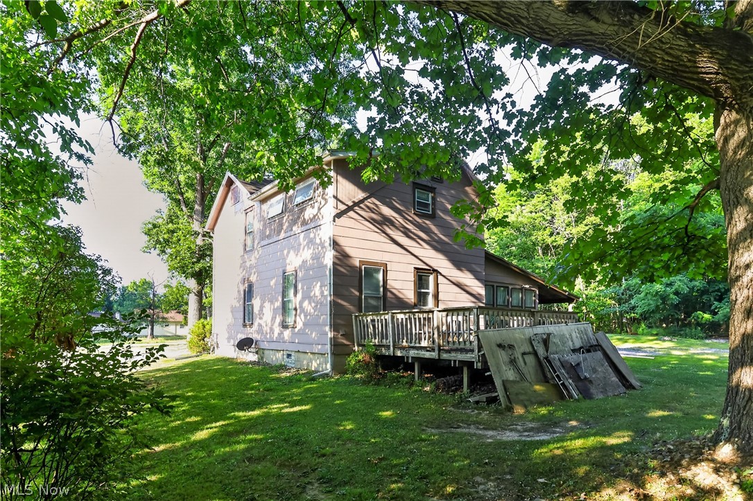 3227 Oaklawn Avenue SE Warren OH 44484