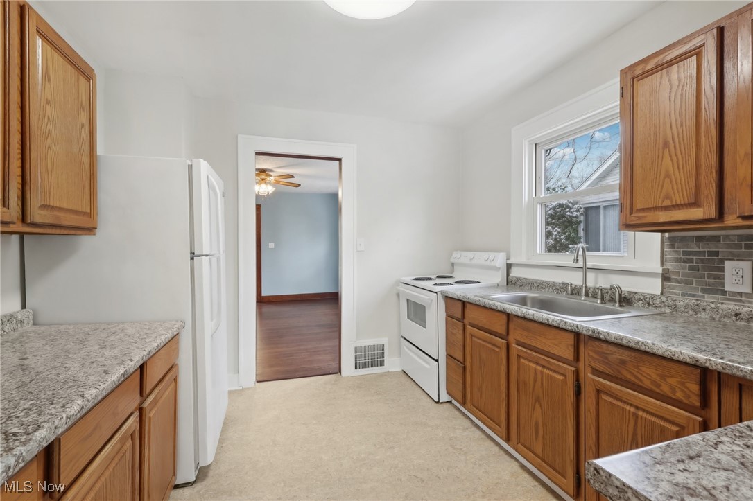 469 Madison Street Ravenna OH 44266