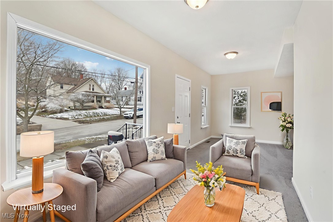 469 Madison Street Ravenna OH 44266