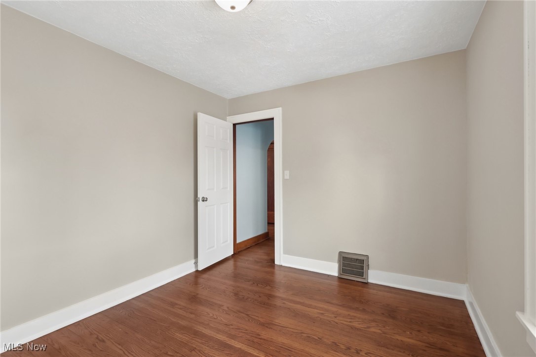 469 Madison Street Ravenna OH 44266