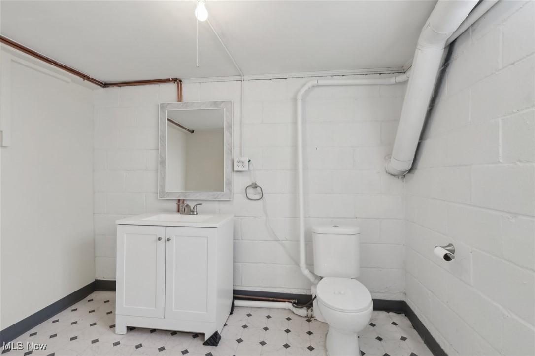 469 Madison Street Ravenna OH 44266