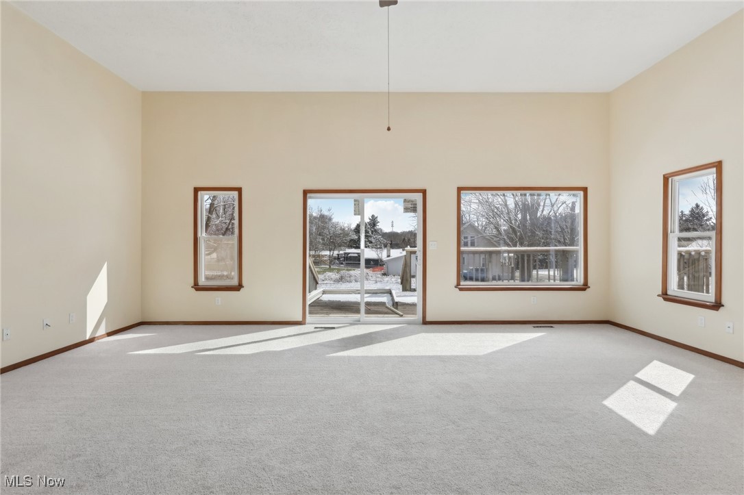 469 Madison Street Ravenna OH 44266