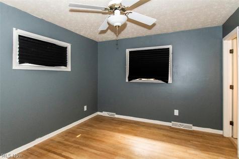 1490 Garfield Avenue Brunswick OH 44212