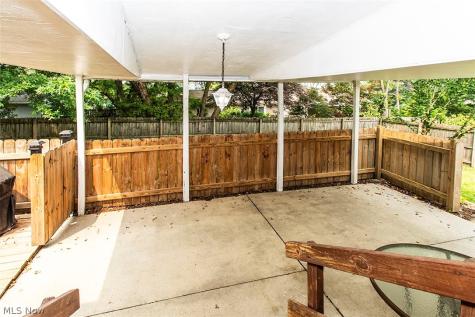 1490 Garfield Avenue Brunswick OH 44212