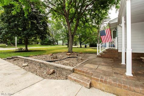 1490 Garfield Avenue Brunswick OH 44212