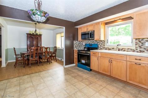 1490 Garfield Avenue Brunswick OH 44212