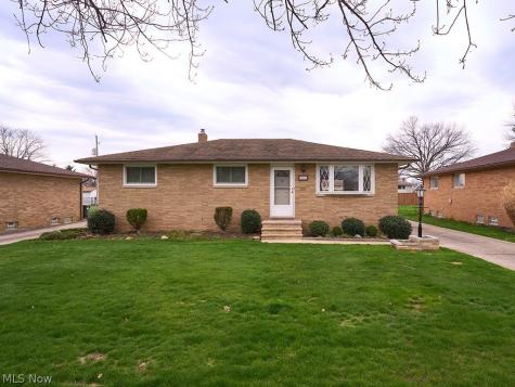 12101 Tucson Drive Parma OH 44130
