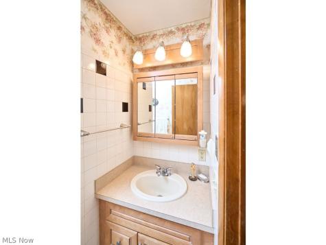 12101 Tucson Drive Parma OH 44130