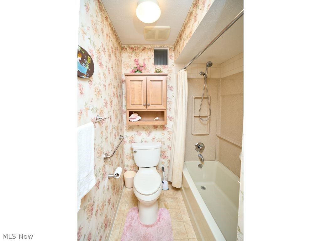 12101 Tucson Drive Parma OH 44130