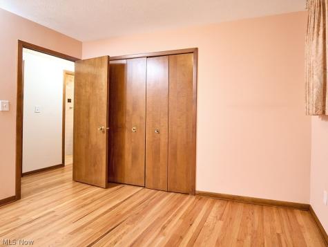 12101 Tucson Drive Parma OH 44130
