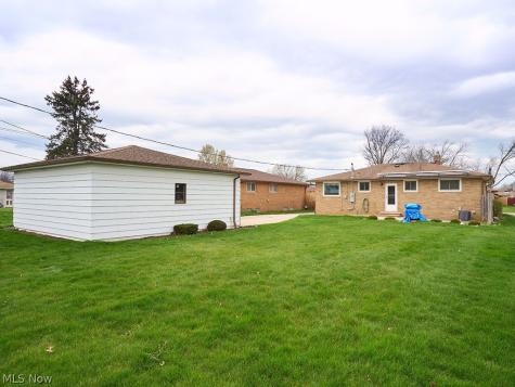 12101 Tucson Drive Parma OH 44130