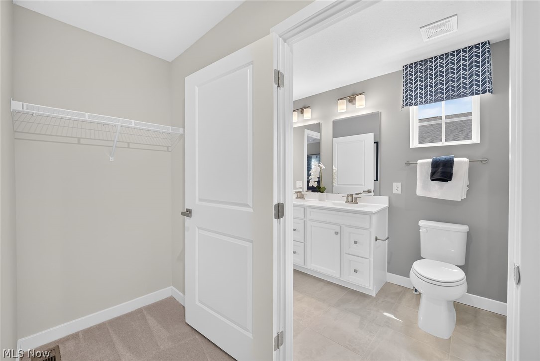 302 Ridgewater Drive Elyria OH 44035