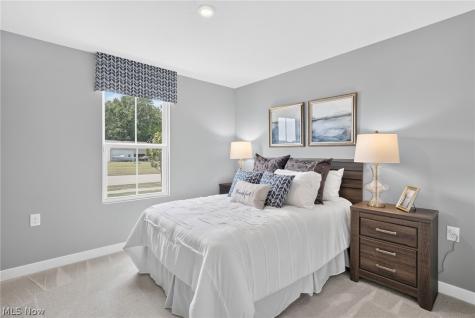 302 Ridgewater Drive Elyria OH 44035