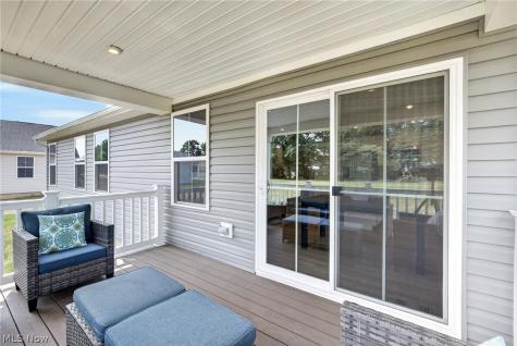 302 Ridgewater Drive Elyria OH 44035