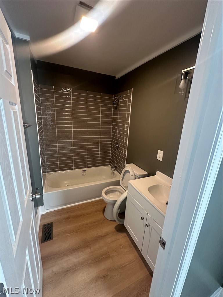 7019 Morgan Avenue Cleveland OH 44127