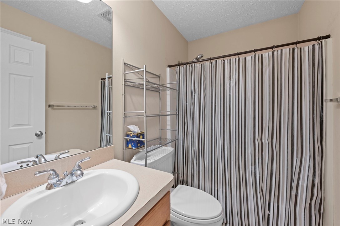 608 Rundle Street Lagrange OH 44050