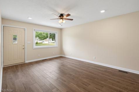 6515 Antoinette Drive Mentor OH 44060