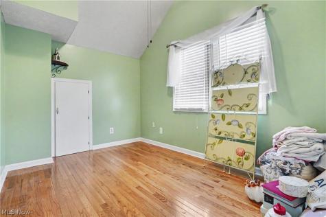 1485 Westvale Avenue Akron OH 44313