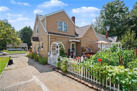 1485 Westvale Avenue Akron OH 44313