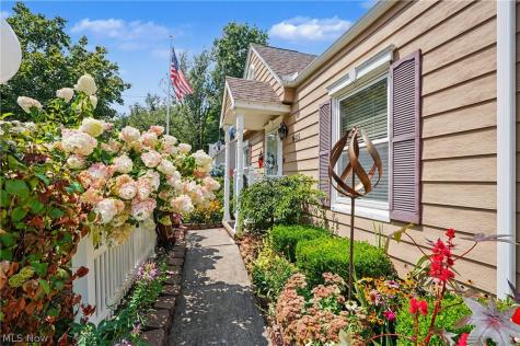 1485 Westvale Avenue Akron OH 44313