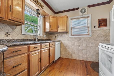 1485 Westvale Avenue Akron OH 44313