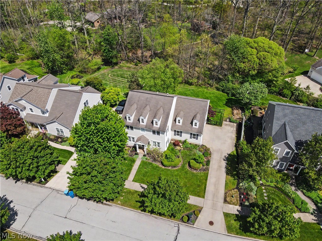 37 Clayton Court Hudson OH 44236
