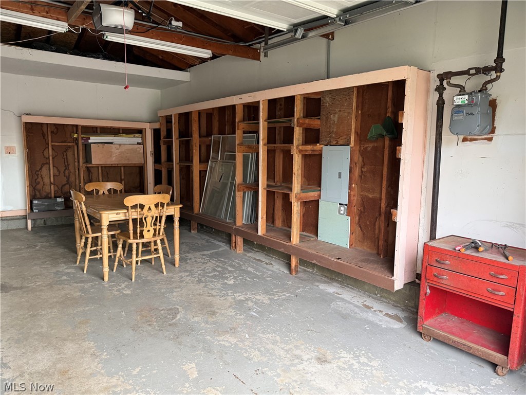 13475 Brookhaven Boulevard Brook Park OH 44142