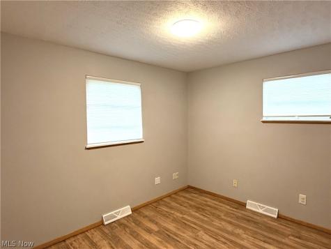 13475 Brookhaven Boulevard Brook Park OH 44142