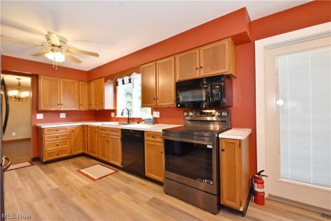 3706 Poe Road Medina OH 44256