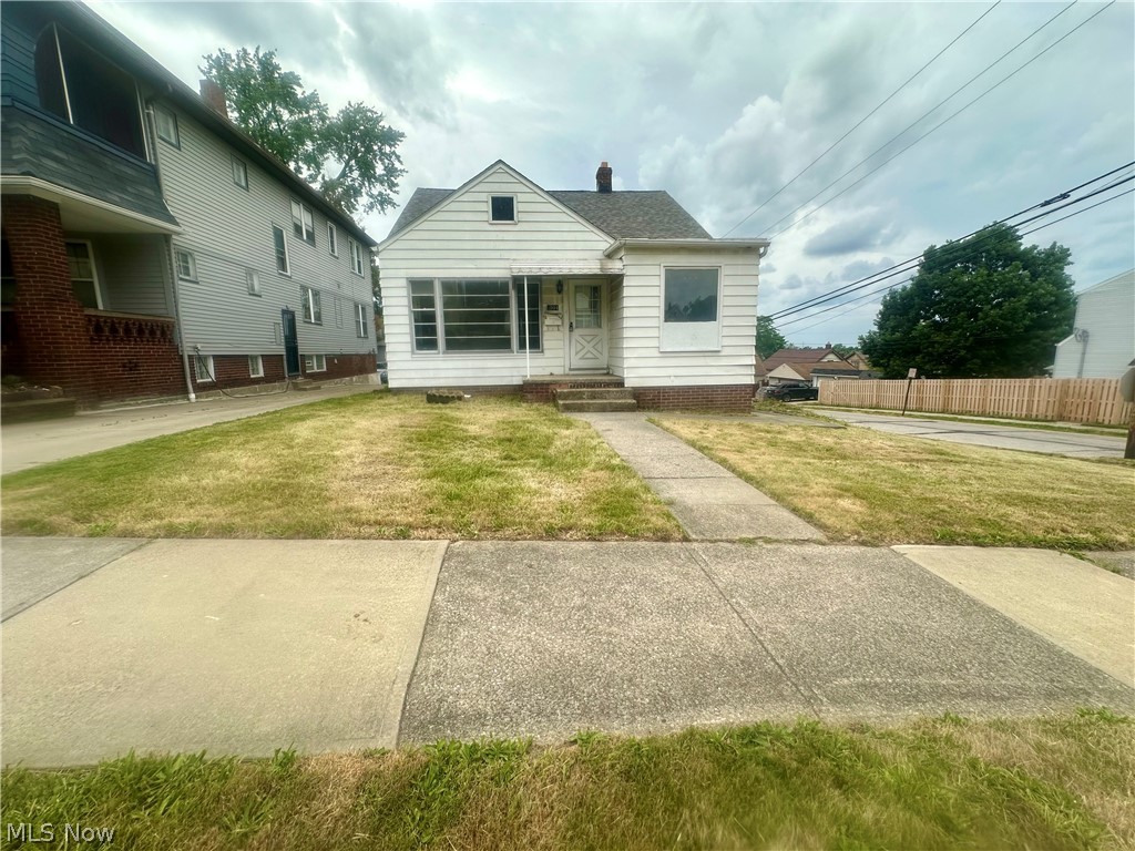 4904 E 90th Street Garfield Heights OH 44125