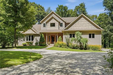 3199 Blake Road Wadsworth OH 44281