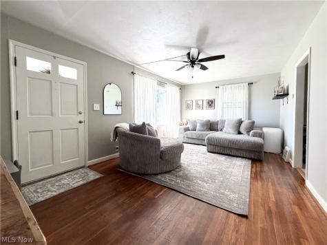 3417 Kneirim Drive Lorain OH 44053