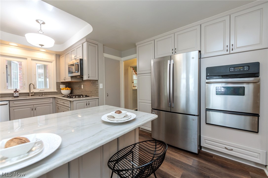 3373 Blanche Avenue Cleveland Heights OH 44118