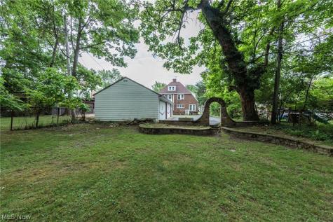 3373 Blanche Avenue Cleveland Heights OH 44118