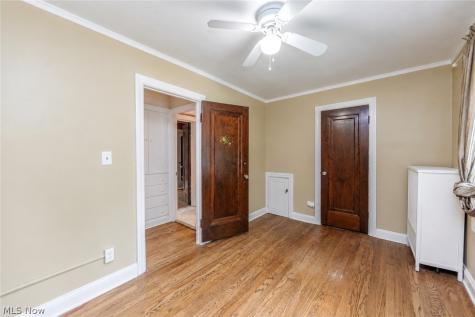 3373 Blanche Avenue Cleveland Heights OH 44118