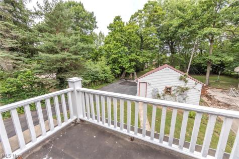 3373 Blanche Avenue Cleveland Heights OH 44118