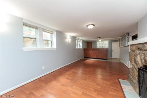 3373 Blanche Avenue Cleveland Heights OH 44118
