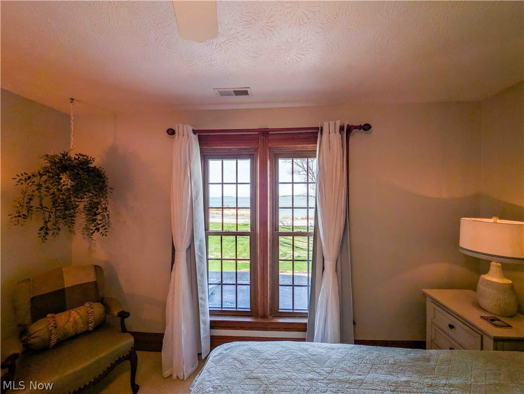 5078 E Water Street Port Clinton OH 43452