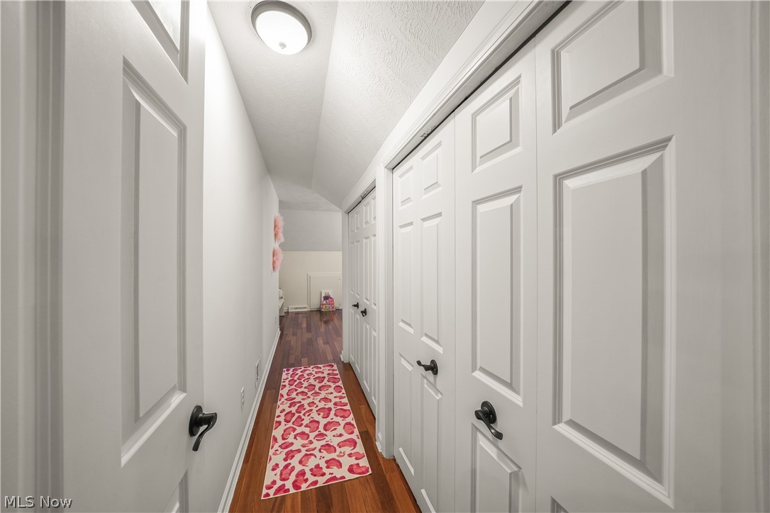 11779 Derbyshire Lane Chagrin Falls OH 44023