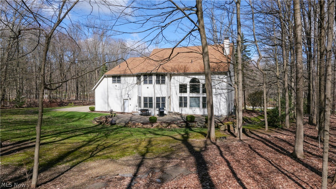 11779 Derbyshire Lane Chagrin Falls OH 44023