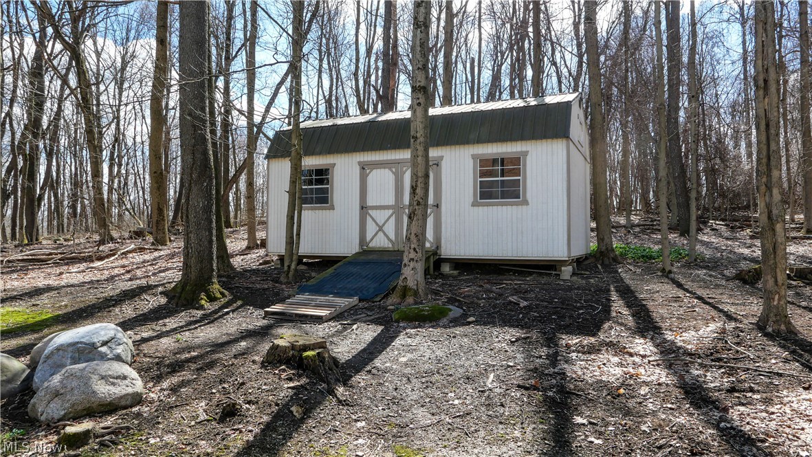 11779 Derbyshire Lane Chagrin Falls OH 44023