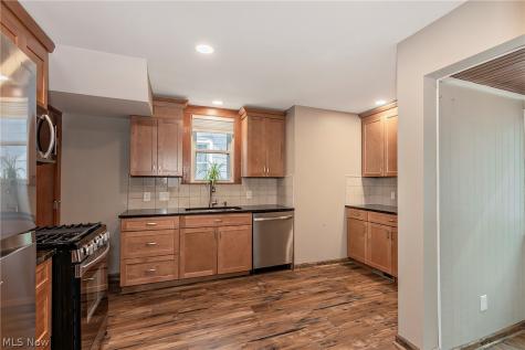 1411 Belrose Road Mayfield Heights OH 44124