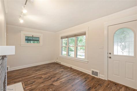 1411 Belrose Road Mayfield Heights OH 44124