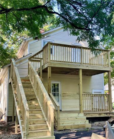 194 E Bridge Street Berea OH 44017