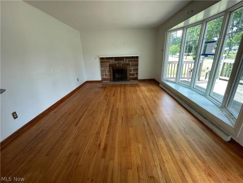 5724 Bonnie Lou Drive New Franklin OH 44319