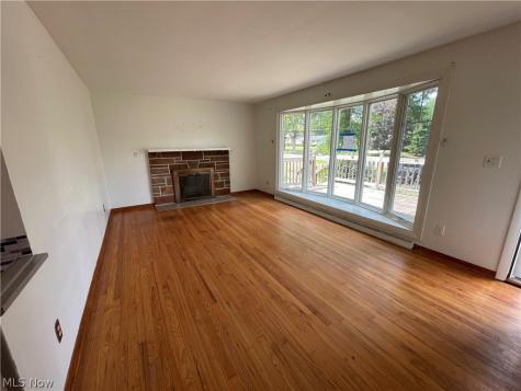 5724 Bonnie Lou Drive New Franklin OH 44319