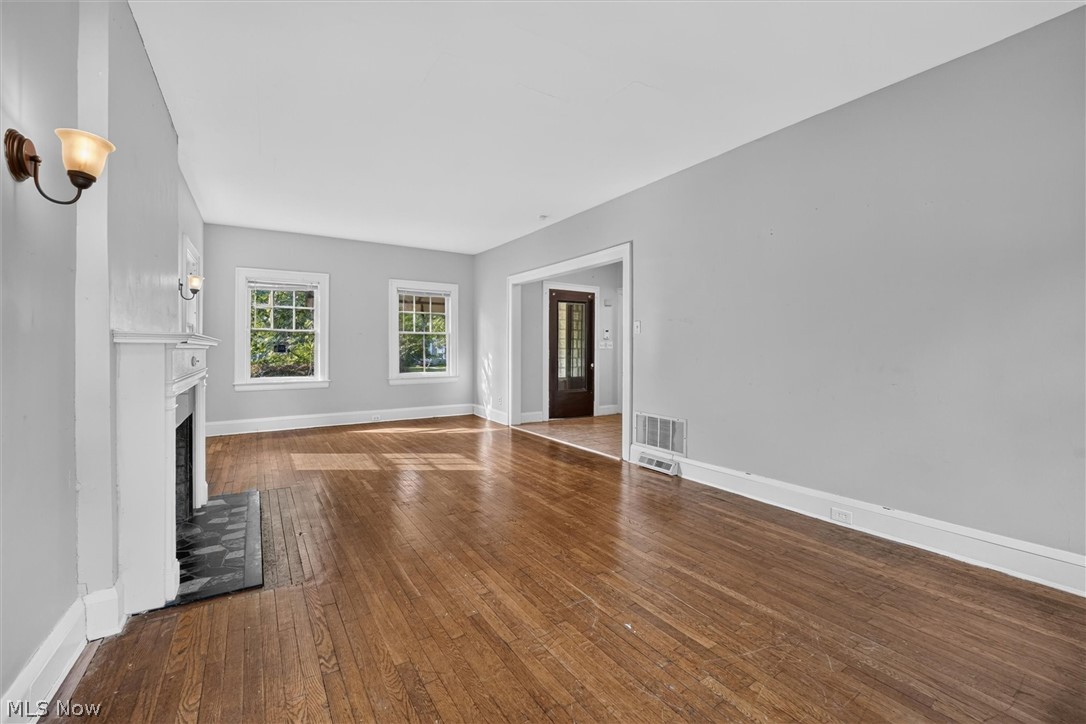 3335 Euclid Heights Boulevard Cleveland Heights OH 44118