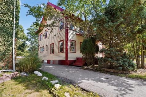 3335 Euclid Heights Boulevard Cleveland Heights OH 44118